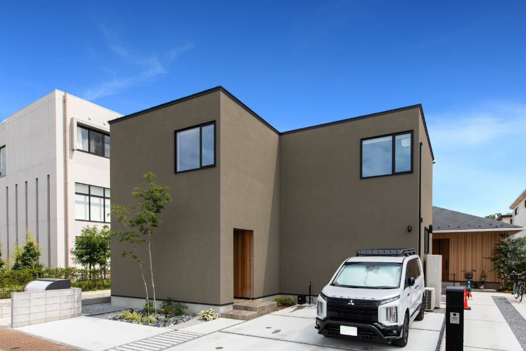 越谷市I邸